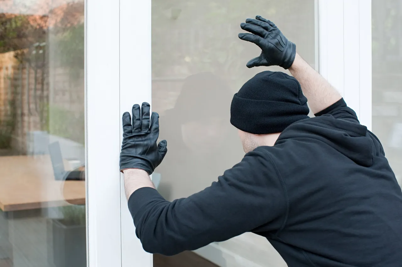 Were You Arrested for Robbery in South Florida? Ronald Chapman Can Help You Escape Your Robbery Charges!