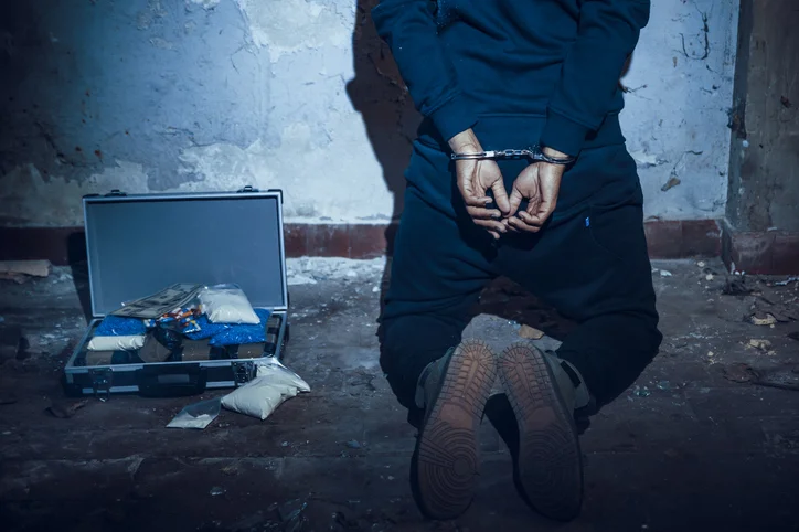 Charged with Possession of a Controlled Substance? A Palm Beach County Drug Charge Defense Attorney Answers FAQs
